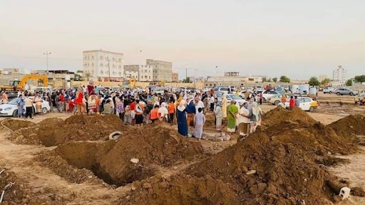 عدن.. يوميات مدينة تختنق بثلاثي الموت (الحرب والانقلاب والأوبئة )