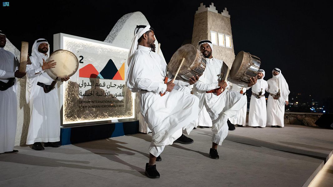 للجبال صدى وتراث.. مهرجان بالسعودية يبرز الفنون الأدائية الجبلية وإرثها الشعبي