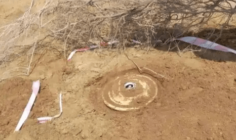 الحديدة: استشهاد مواطن بلغم حوثي انفجر بدراجته أثناء عودته لمنزله في الجراحي