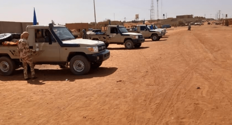 الخارجية الجزائرية تحذّر من تغليب الخيار العسكري على الحلّ السياسي في مالي..